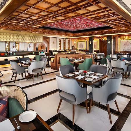 Hotel Taj Dal View Srinagar Zewnętrze zdjęcie