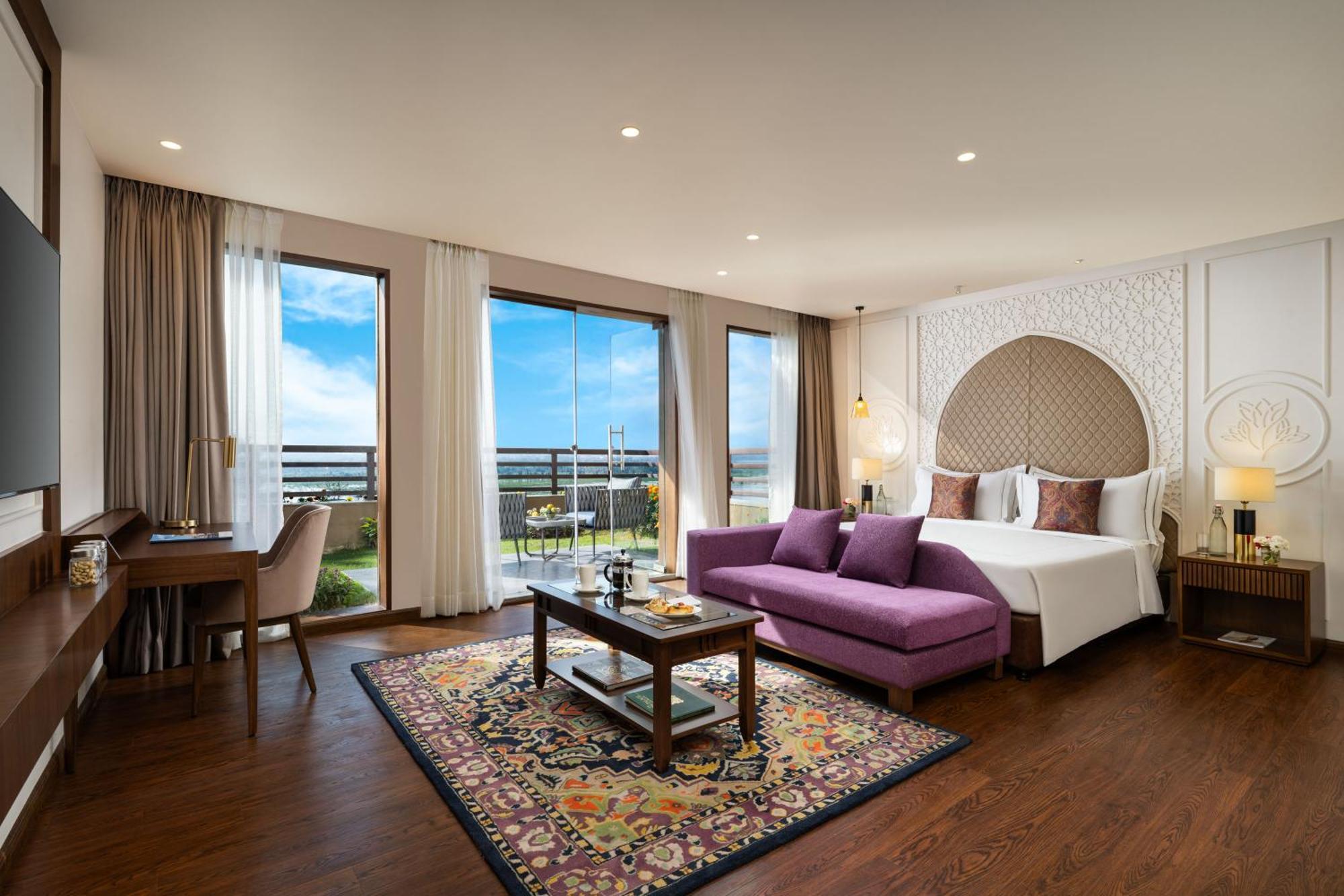 Hotel Taj Dal View Srinagar Zewnętrze zdjęcie